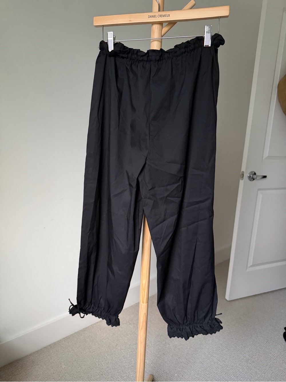 House of Harlow 1960 2pc Black Embroidered Top And Pants Set - Picture 6 of 9